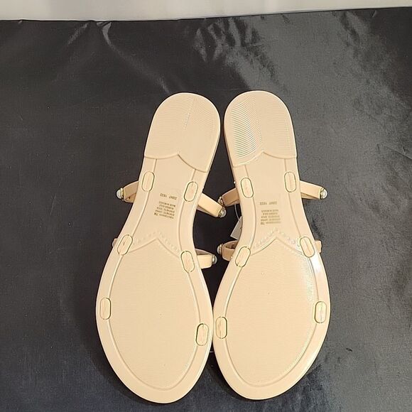 STEVE MADDEN WOMEN"S  ROUND PEARL EMBROIDERY EMBELLISHMENTS FLAT SANDAL - Picture 10 of 12